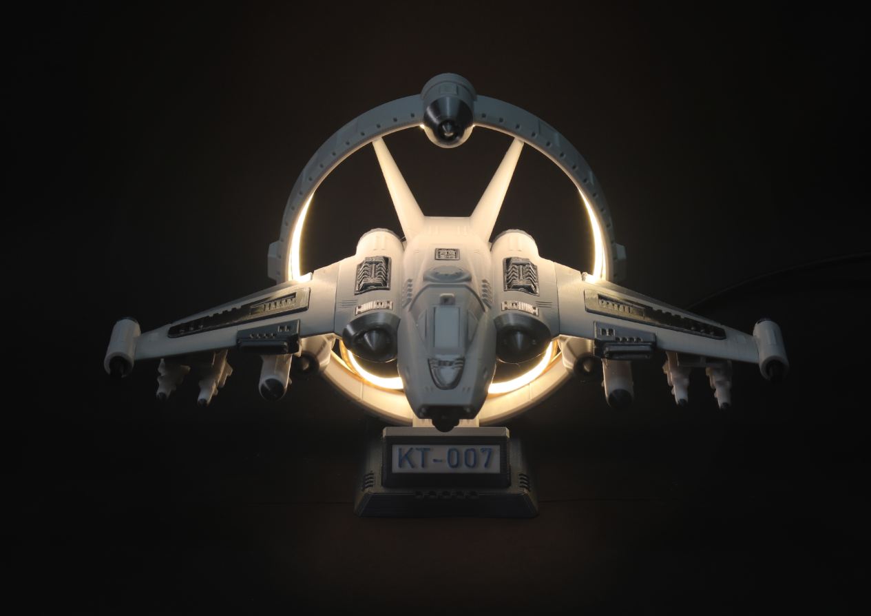 Sci-fi fighter lamp